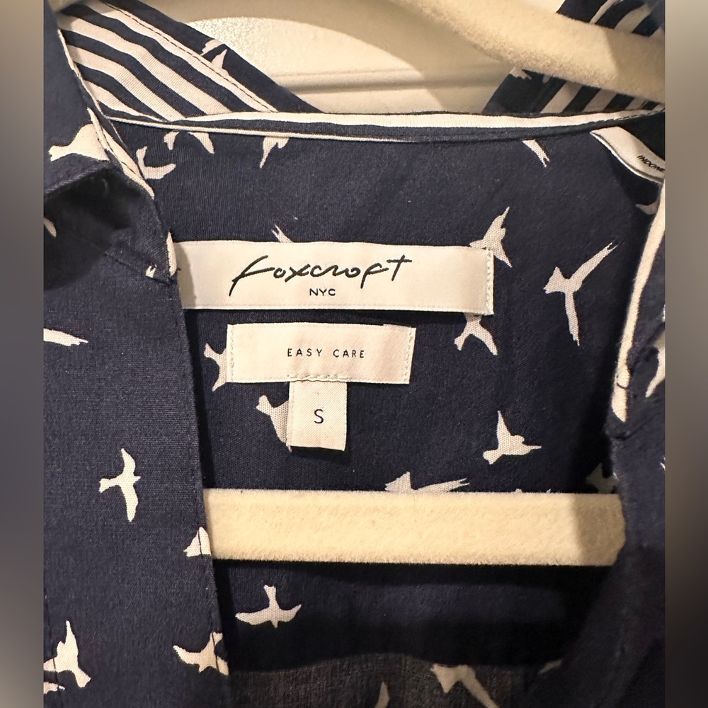 Foxcroft easy care button down shirts size small - Picture 4 of 4
